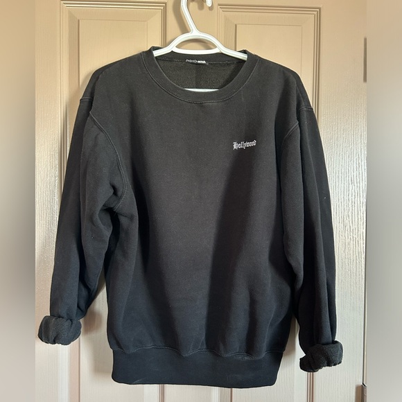 Black Sweatshirt - Picture 1 of 2